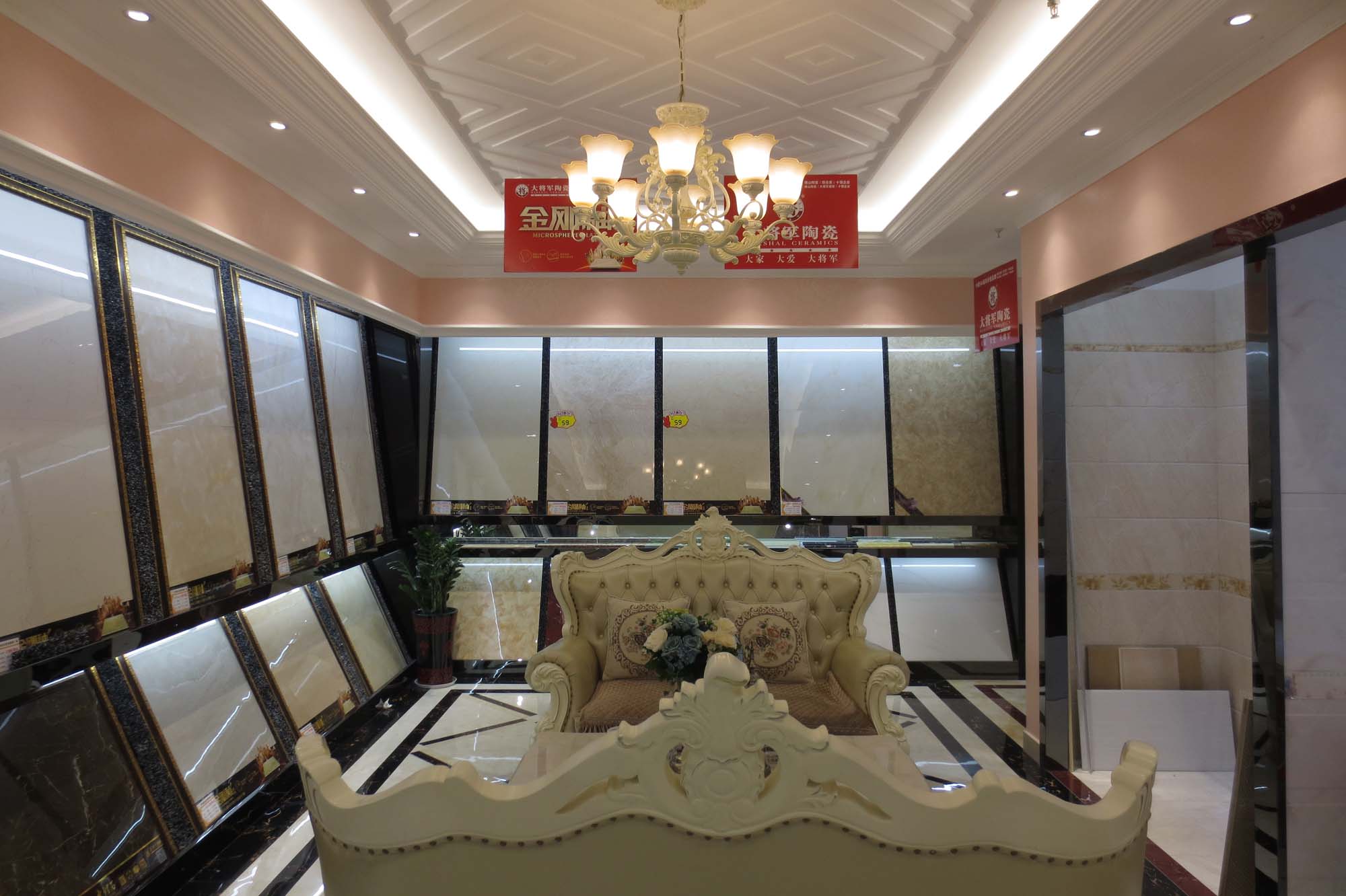 【瓷磚十大品牌裝修系列】加了背景墻，這樣衛生間帥爆了
