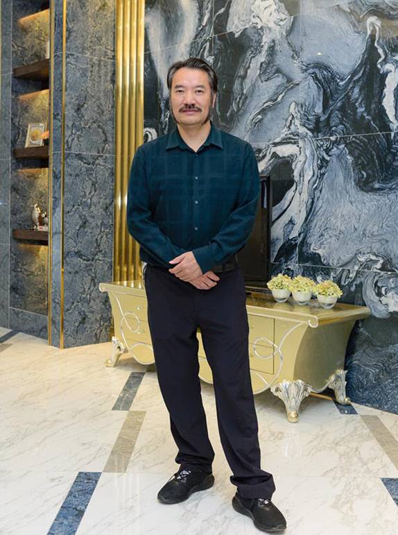 不懼險阻“千里行”，叱咤陶業“大將軍”——“大將軍陶瓷”董事長柳朝陽專訪
(圖2)